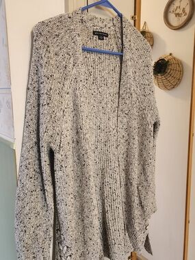 American Eagle Outfitters Black & White Speckled Open-Front Cardigan